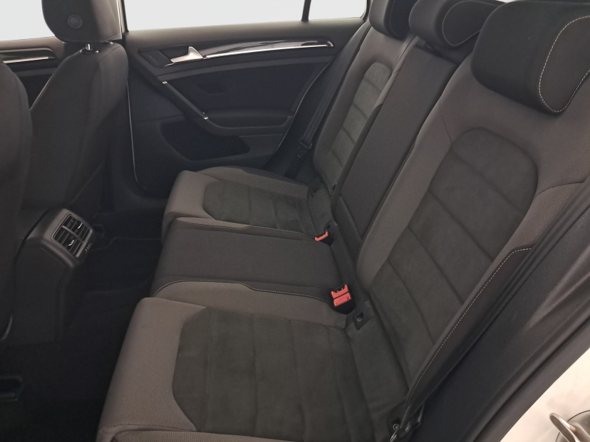 Volkswagen Golf, 2020