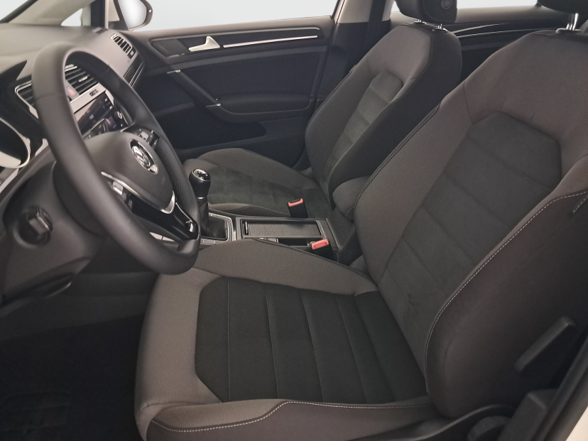 Volkswagen Golf, 2020