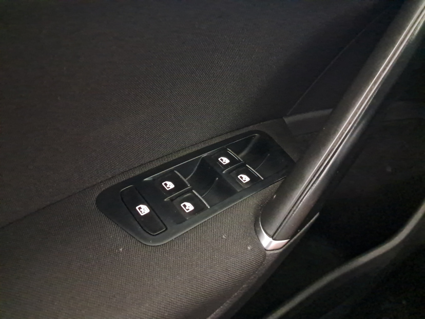 Volkswagen Golf, 2020