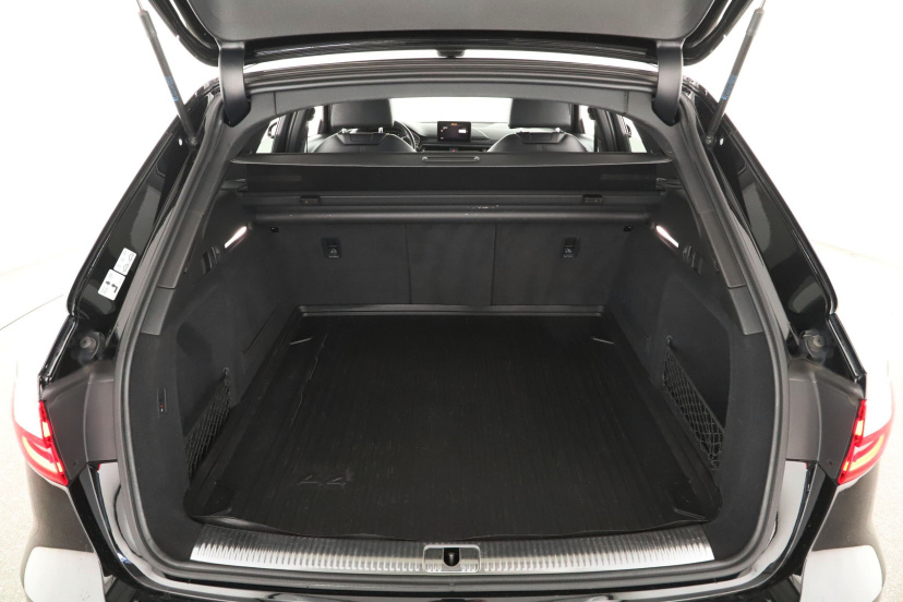 Audi A4, 2018