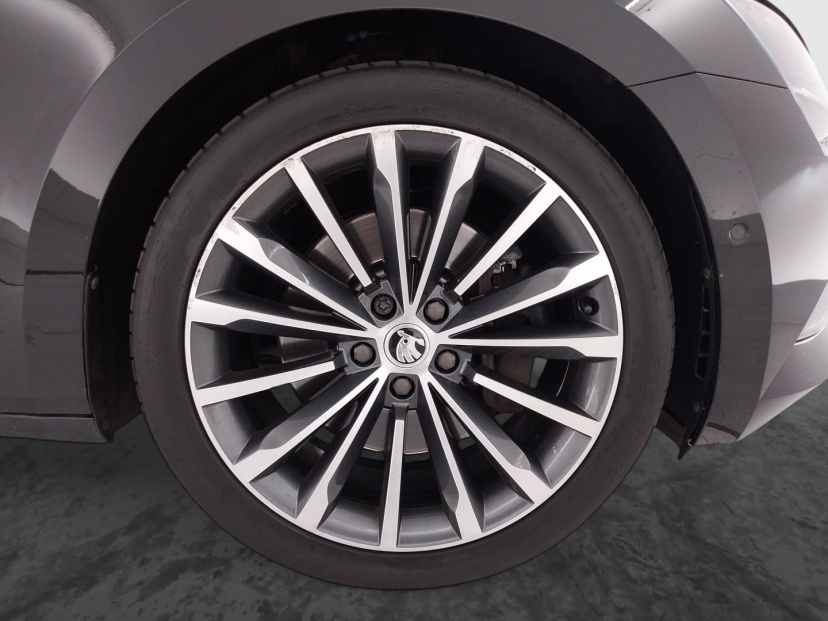 Škoda Superb, 2017