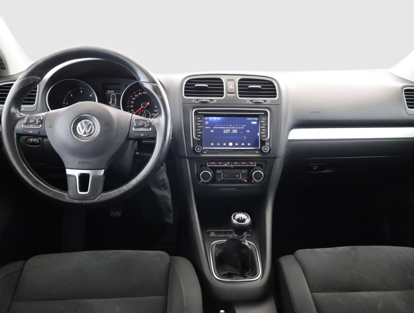 Volkswagen Golf, 2010