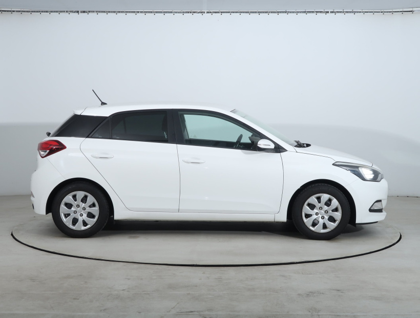 Hyundai i20, 2016