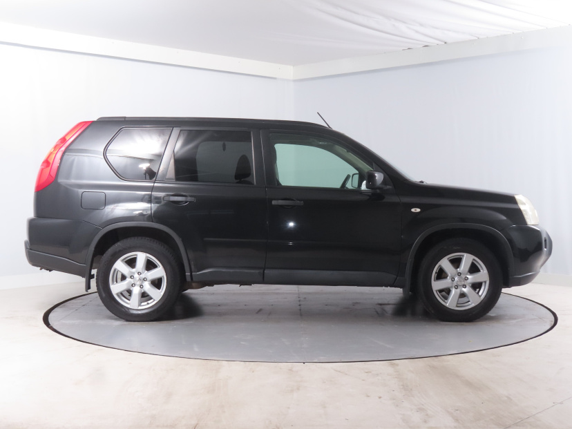 Nissan X-Trail, 2009