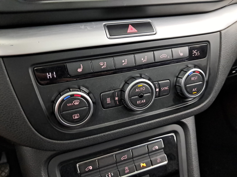 Volkswagen Sharan, 2014