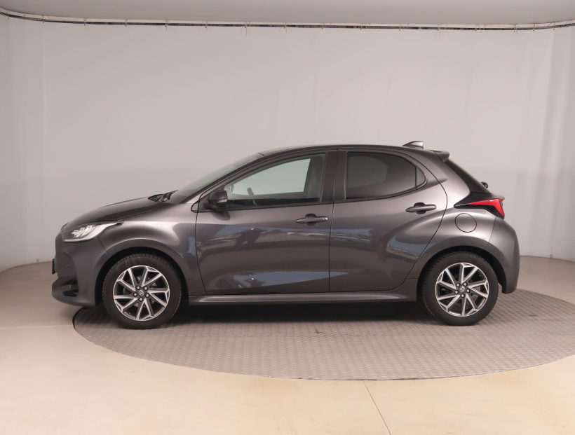 Toyota Yaris, 2022