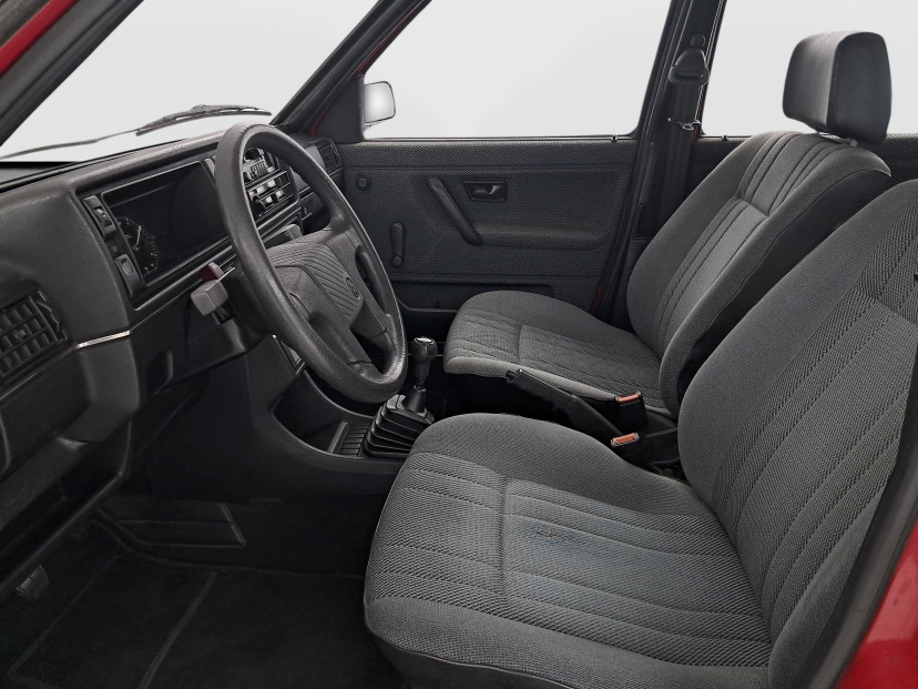 Volkswagen Golf, 1990