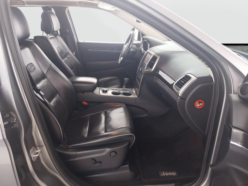 Jeep Grand Cherokee, 2012