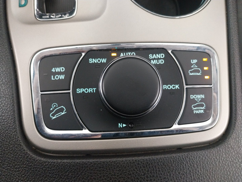 Jeep Grand Cherokee, 2012