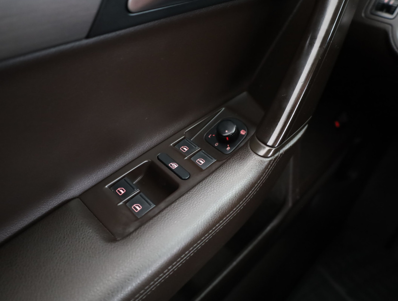 Volkswagen Passat, 2014