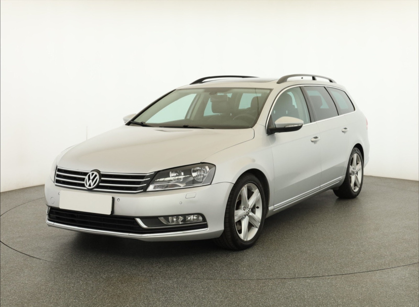 Volkswagen Passat, 2014