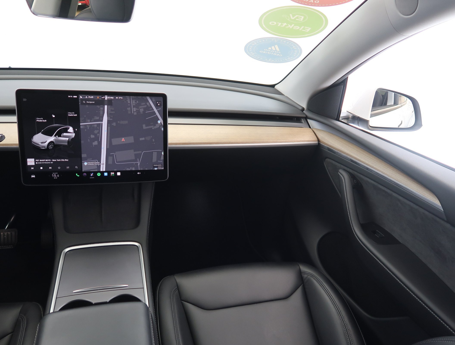 Tesla Model Y Long Range AWD – fotografie 11