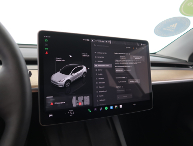 Tesla Model Y - 2023