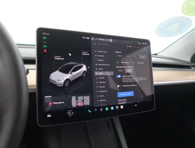 Tesla Model Y - 2023
