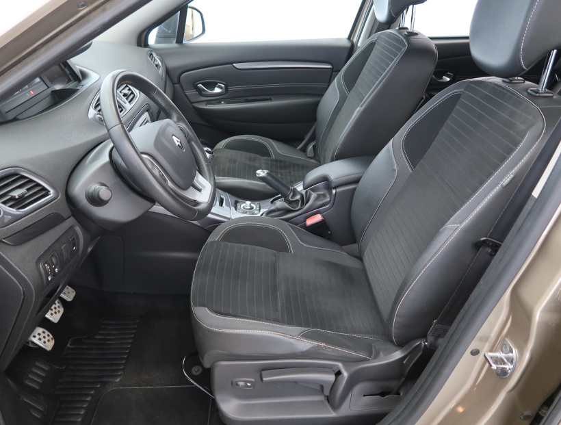 Renault Scenic, 2013