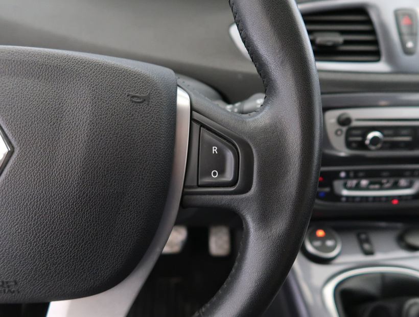Renault Scenic, 2013