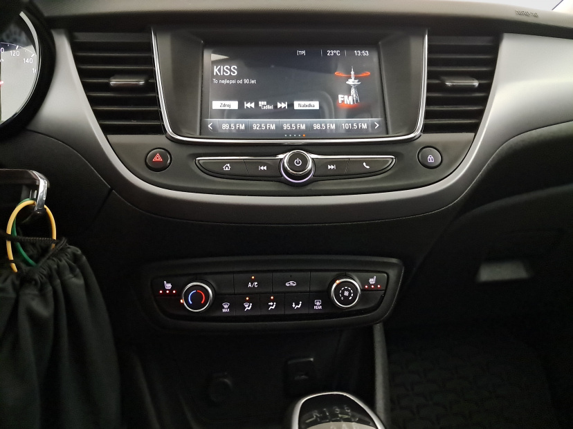 Opel Crossland, 2019