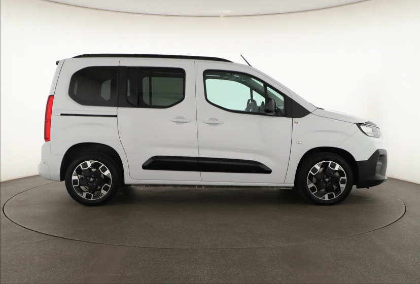 Fiat Doblo, 2025