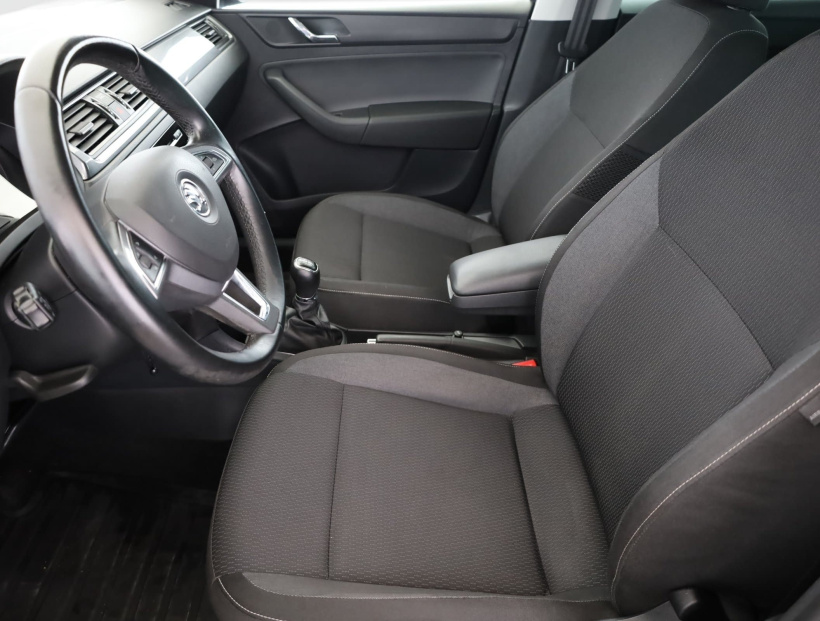 Škoda Rapid Spaceback, 2014