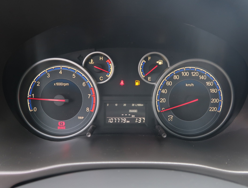 Suzuki SX4, 2011