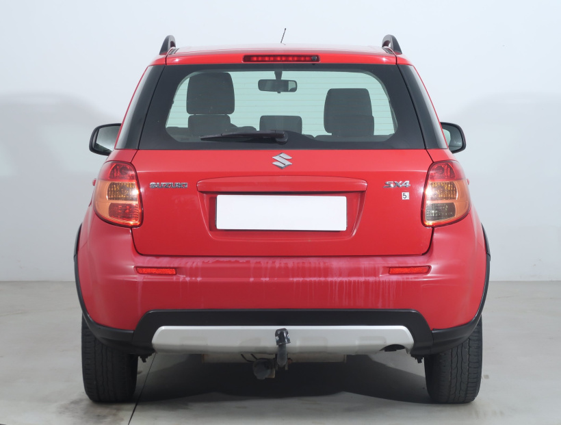 Suzuki SX4, 2011
