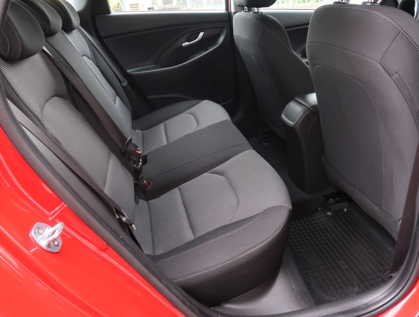 Hyundai i30, 2019