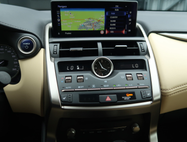 Lexus NX - 2022