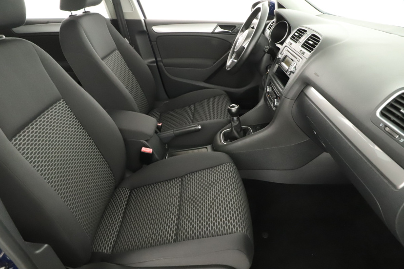 Volkswagen Golf, 2010
