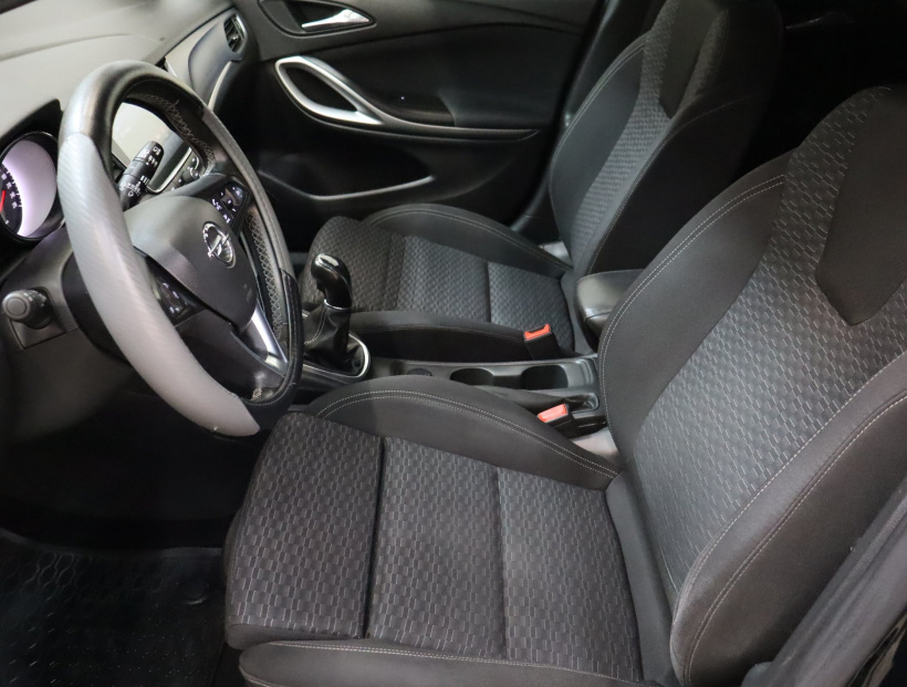 Opel Astra, 2019