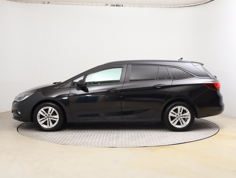 Opel Astra, 2019