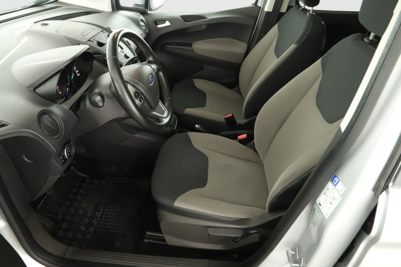 Ford Tourneo Courier, 2018