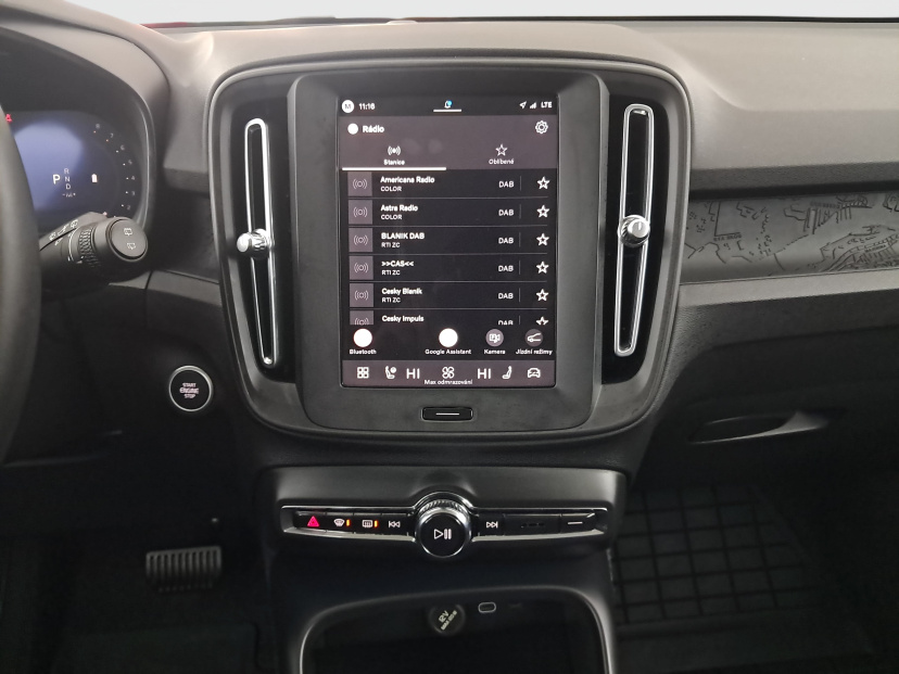 Volvo XC40, 2026