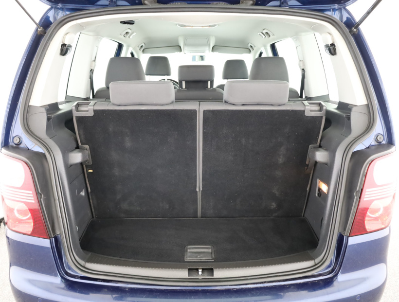 Volkswagen Touran, 2008
