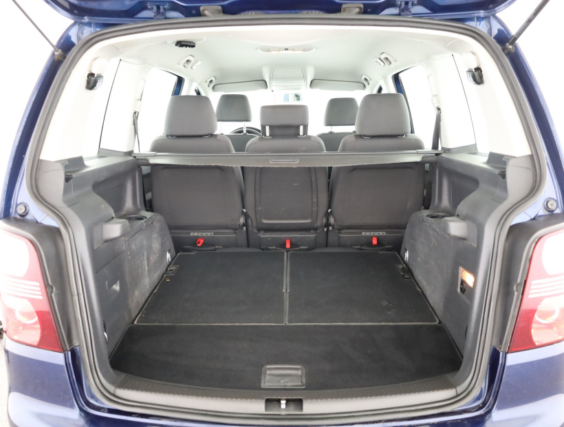 Volkswagen Touran, 2008