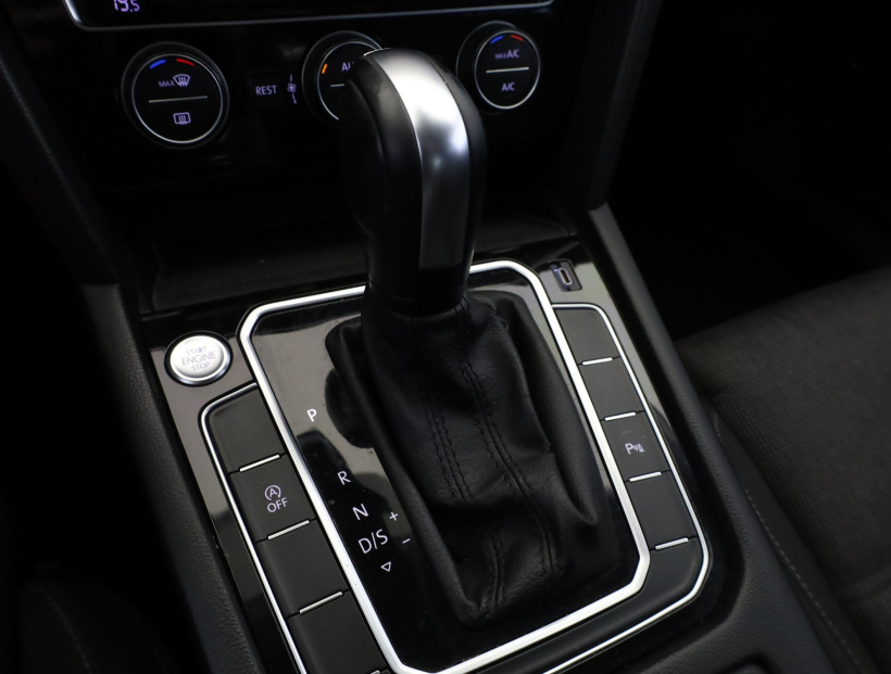 Volkswagen Passat, 2019