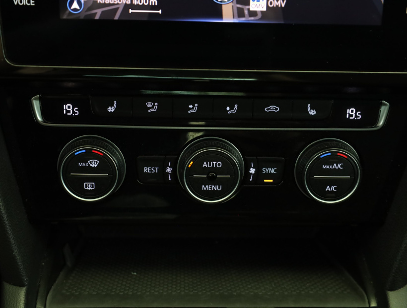 Volkswagen Passat, 2019