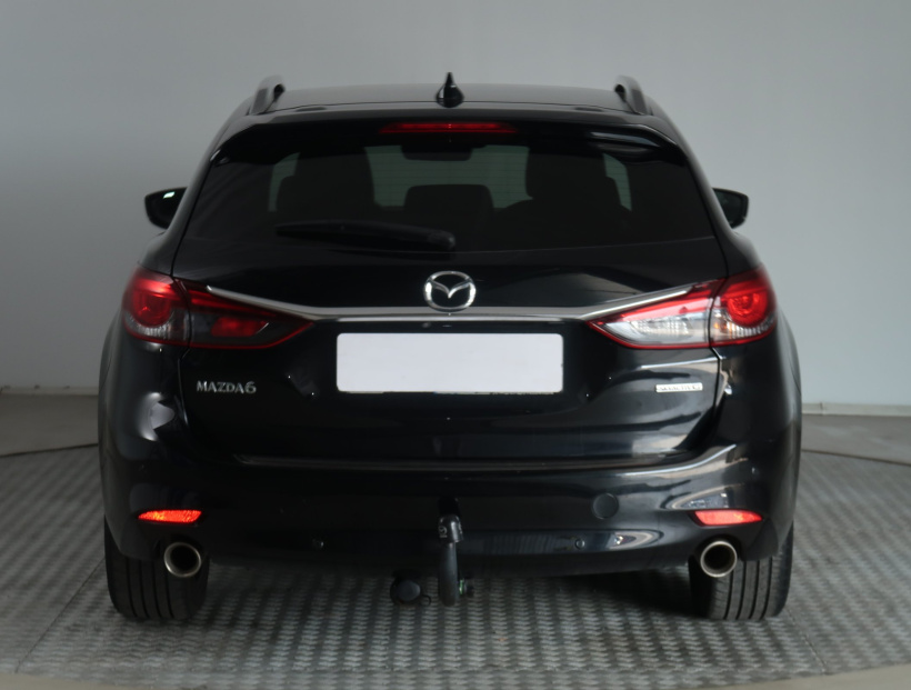 Mazda 6, 2021