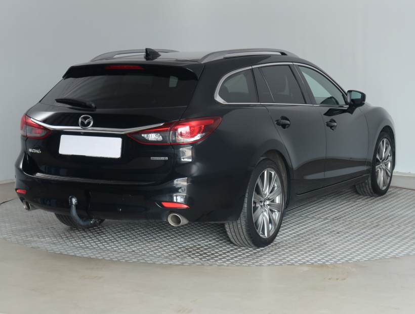 Mazda 6, 2021
