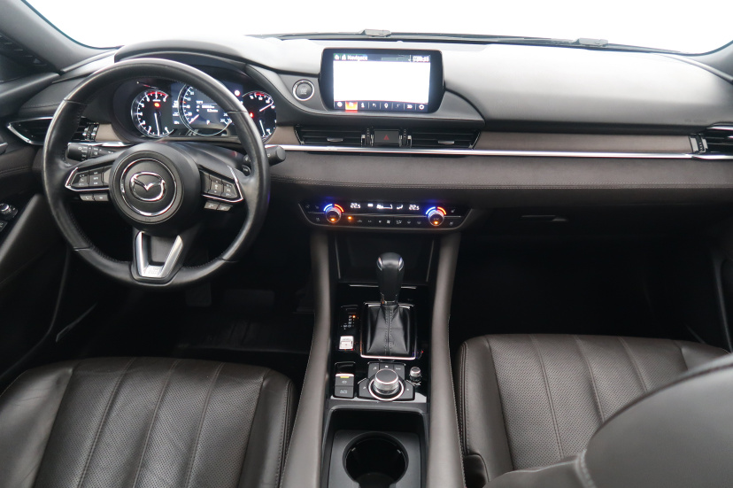 Mazda 6, 2021