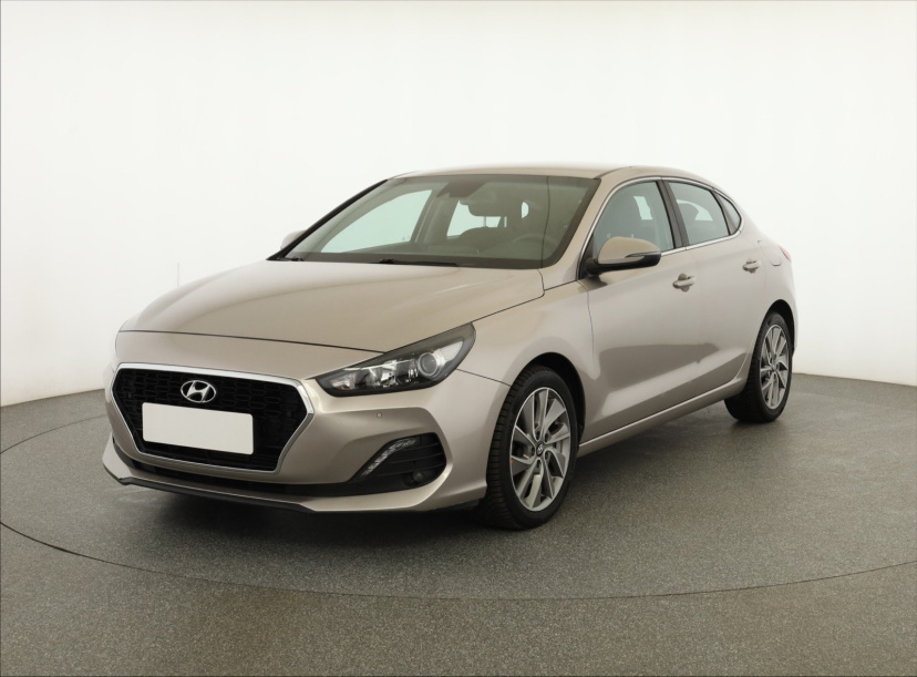 Hyundai i30 Fastback, 2019