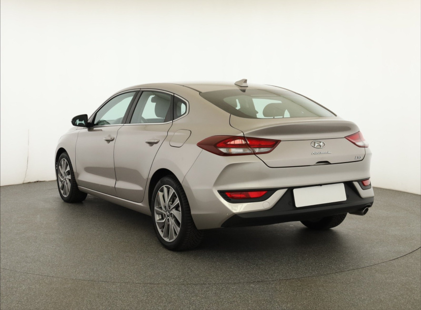 Hyundai i30 Fastback, 2019