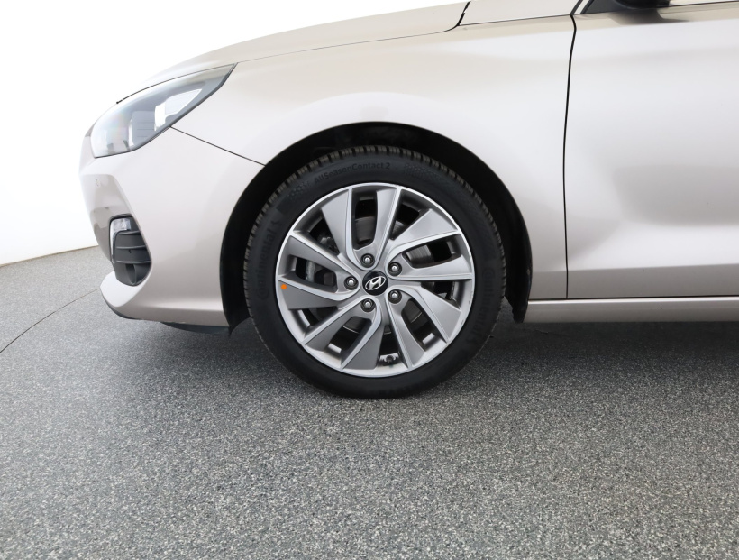 Hyundai i30 Fastback, 2019