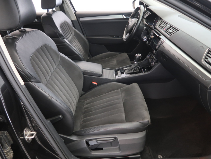 Škoda Superb, 2015