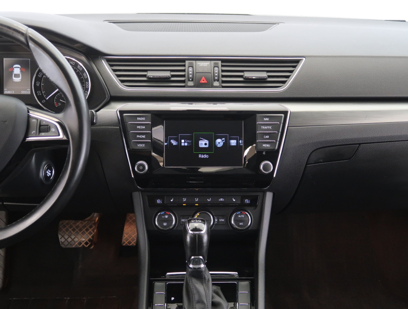 Škoda Superb, 2015