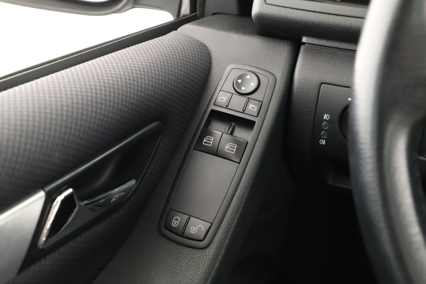 Mercedes-Benz A, 2010
