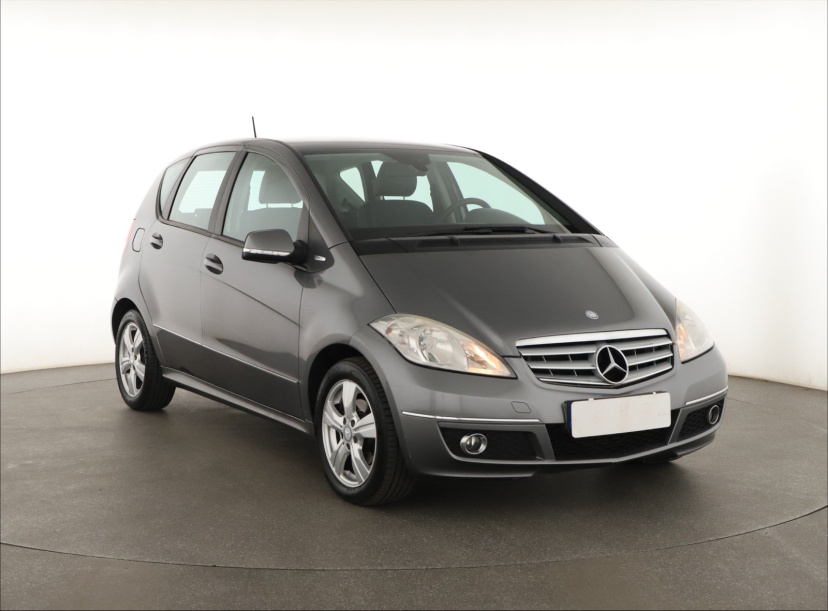 Mercedes-Benz A, 2010
