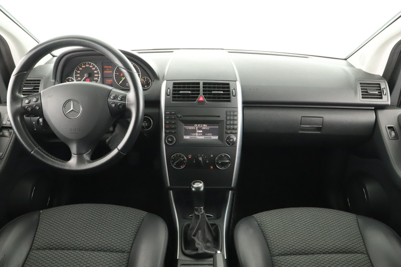Mercedes-Benz A, 2010