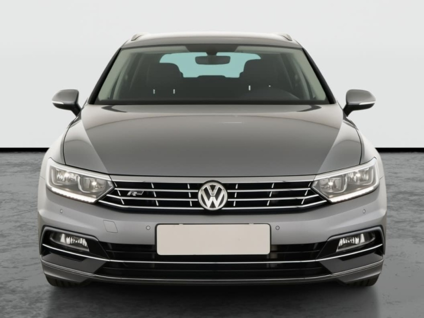 Volkswagen Passat, 2019