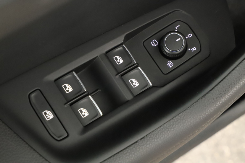 Volkswagen Passat, 2019