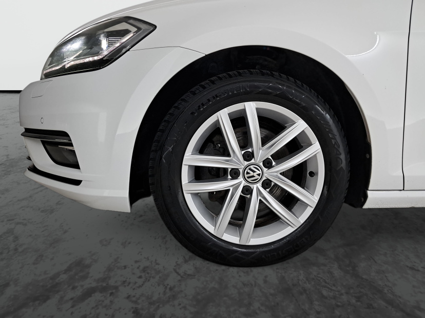 Volkswagen Golf, 2020